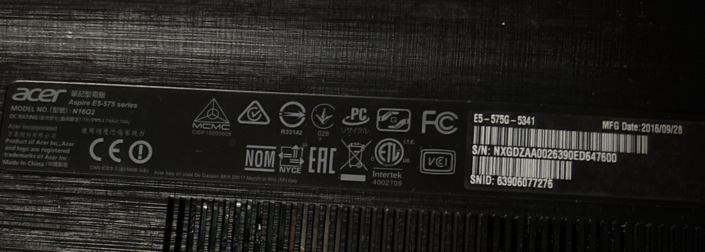 Acer Aspire E 15 E5-575-Laptop Intel Core i5 Model#N16Q2, Mfd. 2016.. Untested