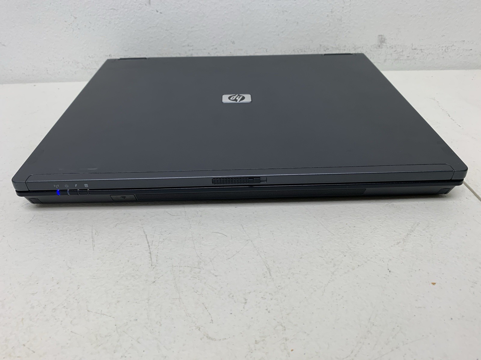 HP Compaq nc6230 14.1” (Intel Pentium 1.86 GHz 1GB) No Hhd /No System