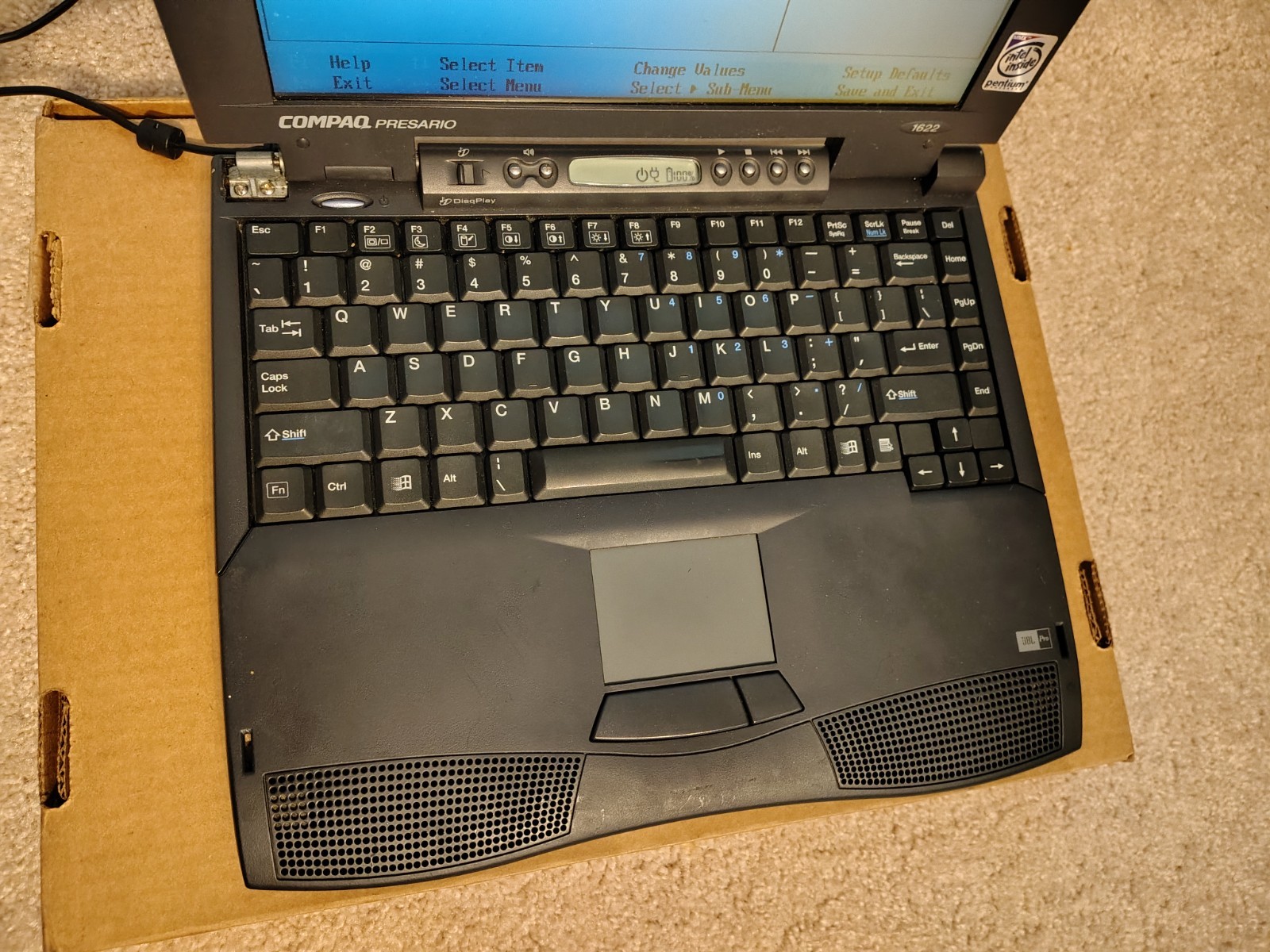 Compaq Presario 1622 Pentium MMX 15Mb RAM 3Gb hdd