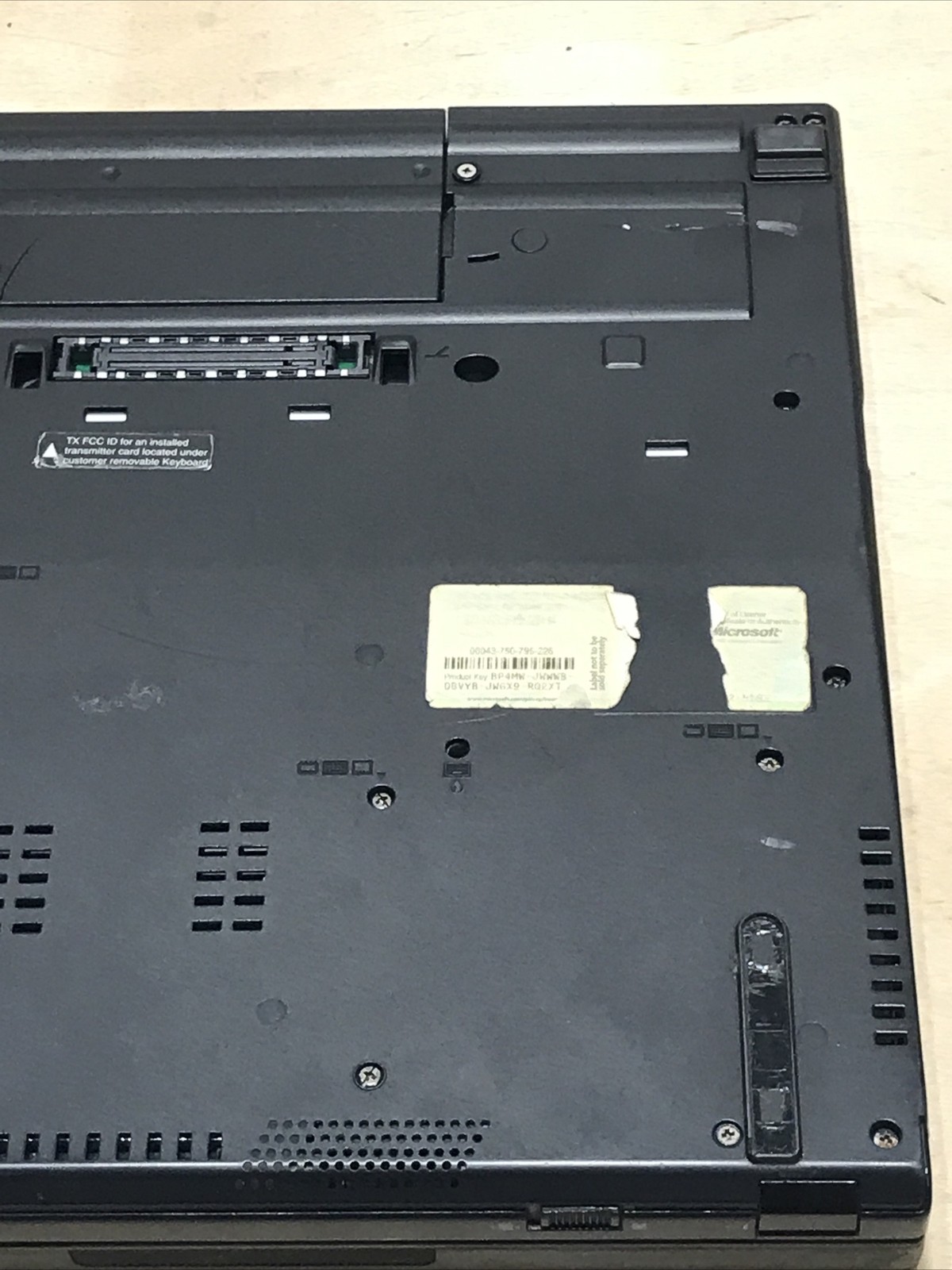 Lenovo ThinkPad T60 14.1″ Vintage Laptop Type 2007-4CU NO Power Cable