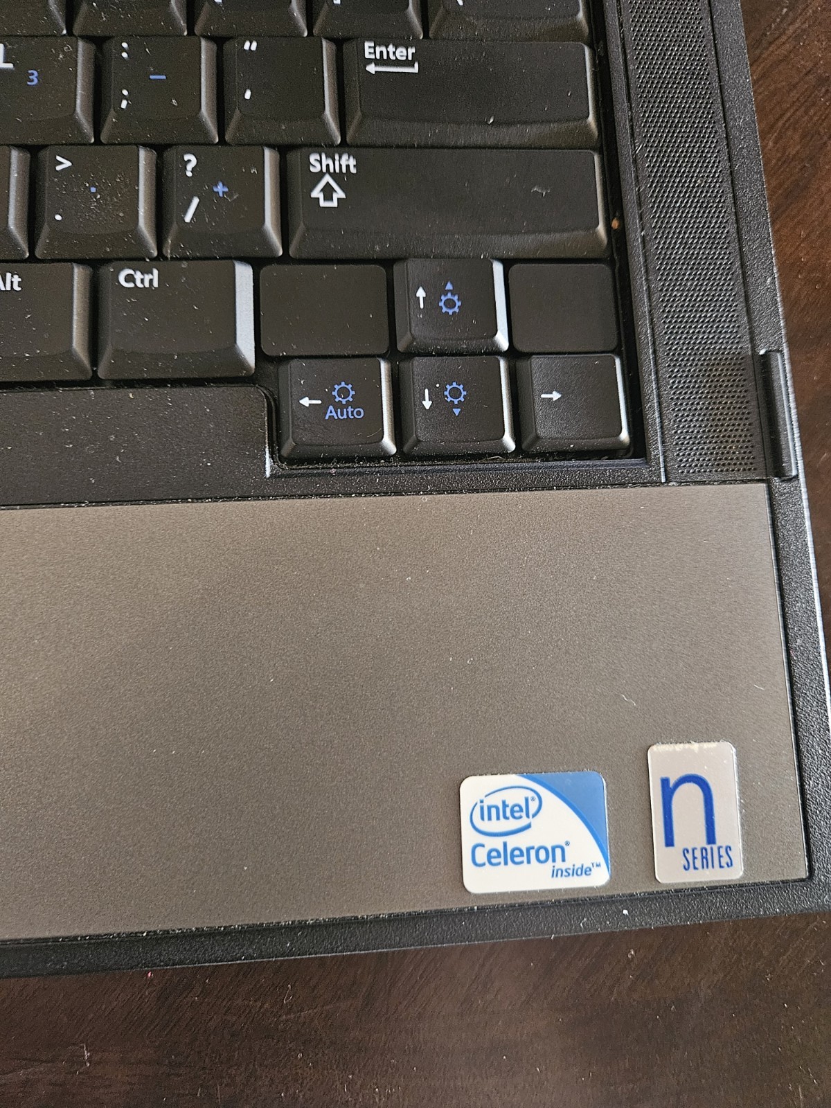 Dell Latitude E5410 Laptop 14″. **READ **