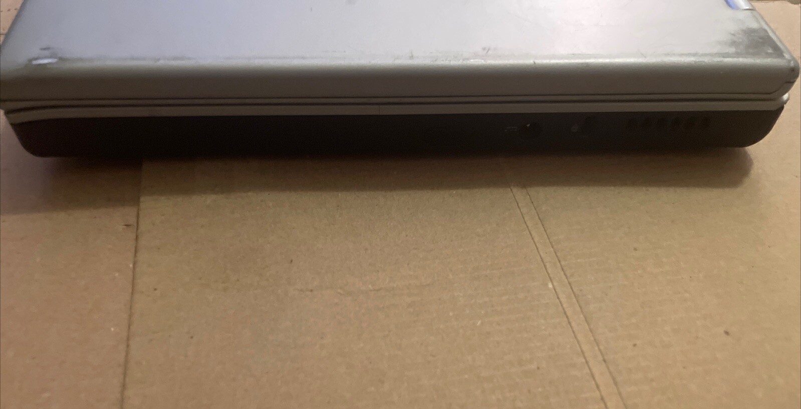 Compaq Presario X1000 Laptop Pentium M 1.4 GHz 2GB 160GB XP Sp3