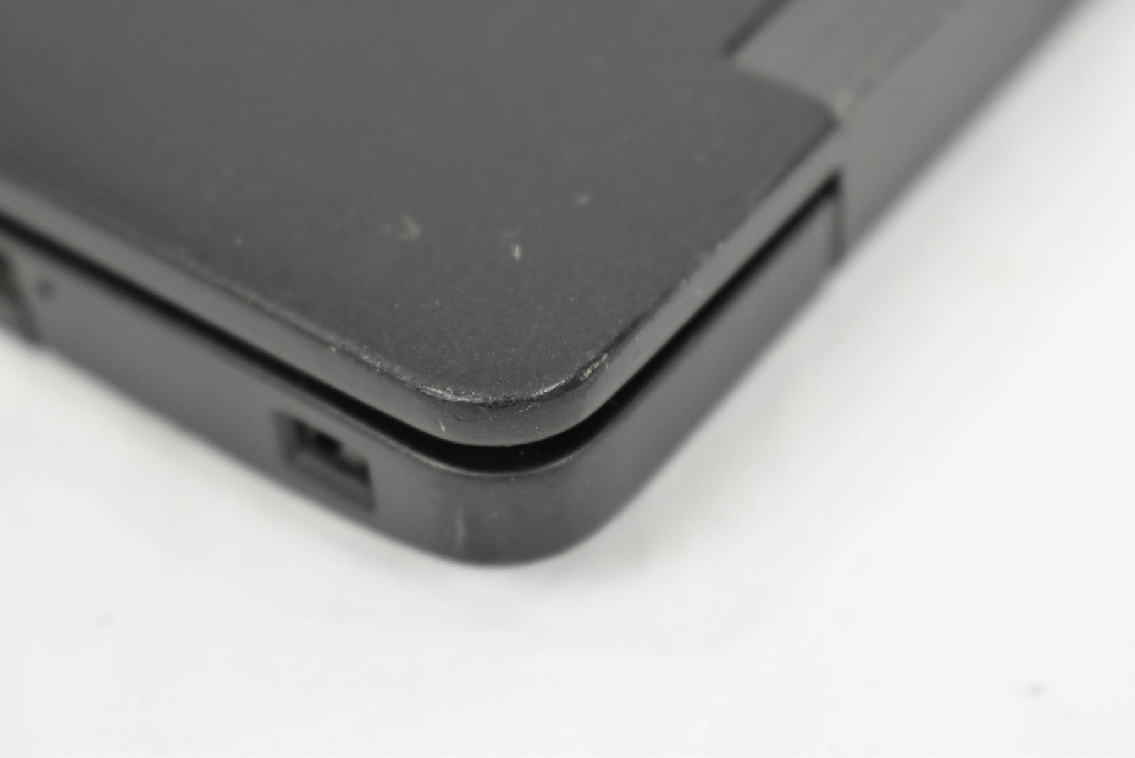 Dell Latitude 7290 Laptop i5-8350U 1.7GHz 16GB 256GB SSD 12.5″ No OS *See Issues