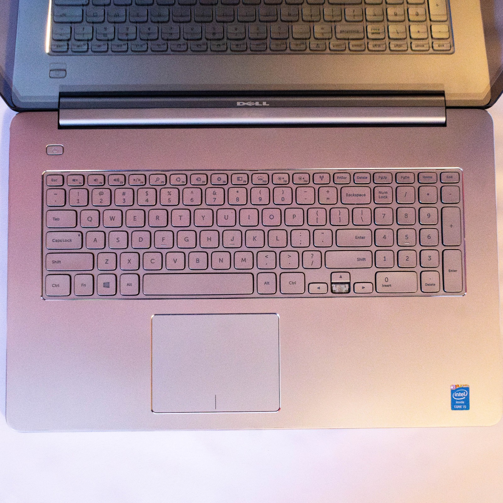 17″ Dell Inspiron 7737 Intel i7-4500U @1.80Ghz 500G SSD 8GB RAM – For Parts