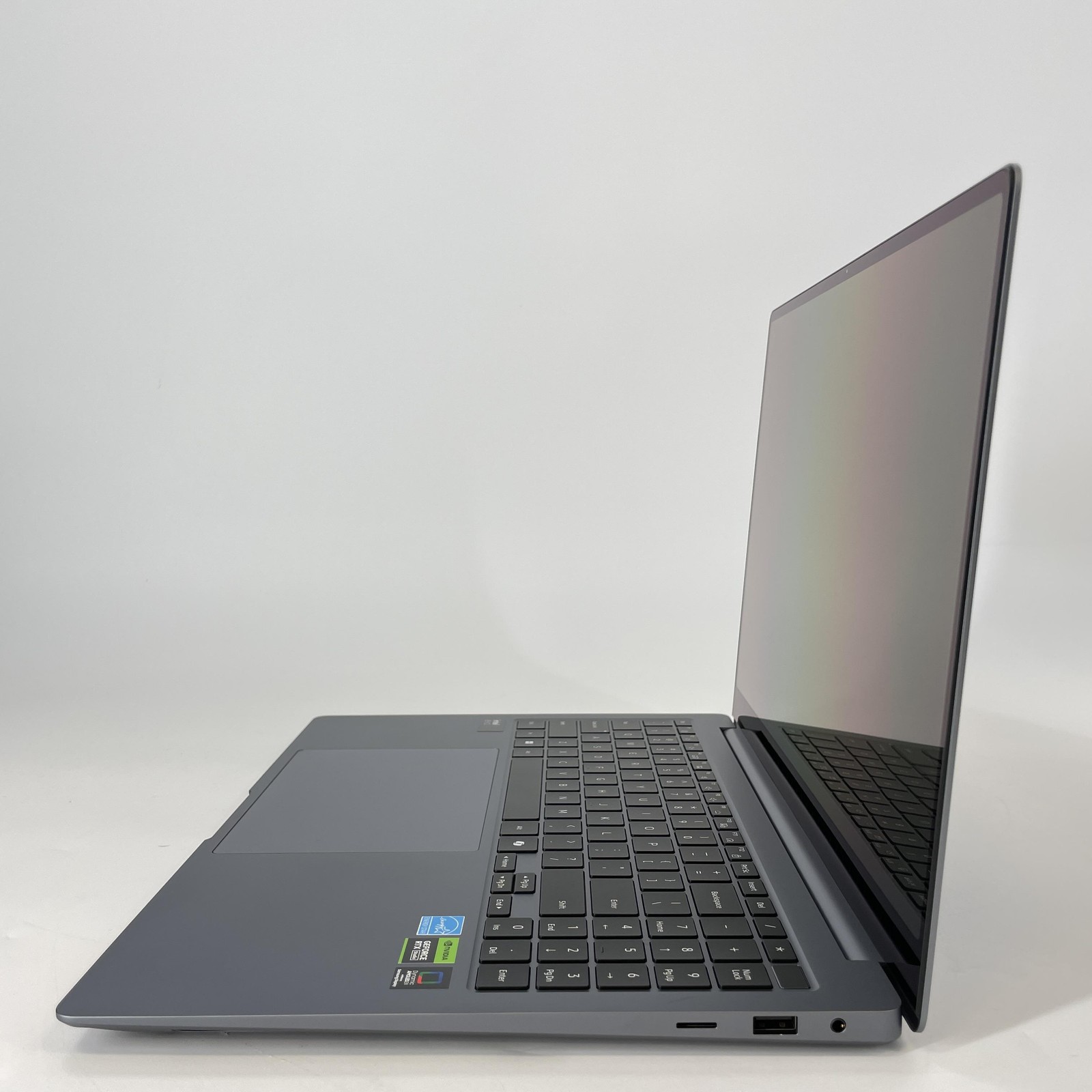 Samsung Galaxy Book4 Ultra 16 QHD+ TOUCH 2.5 GHz Ultra 9 185H 32GB 1TB RTX 4070