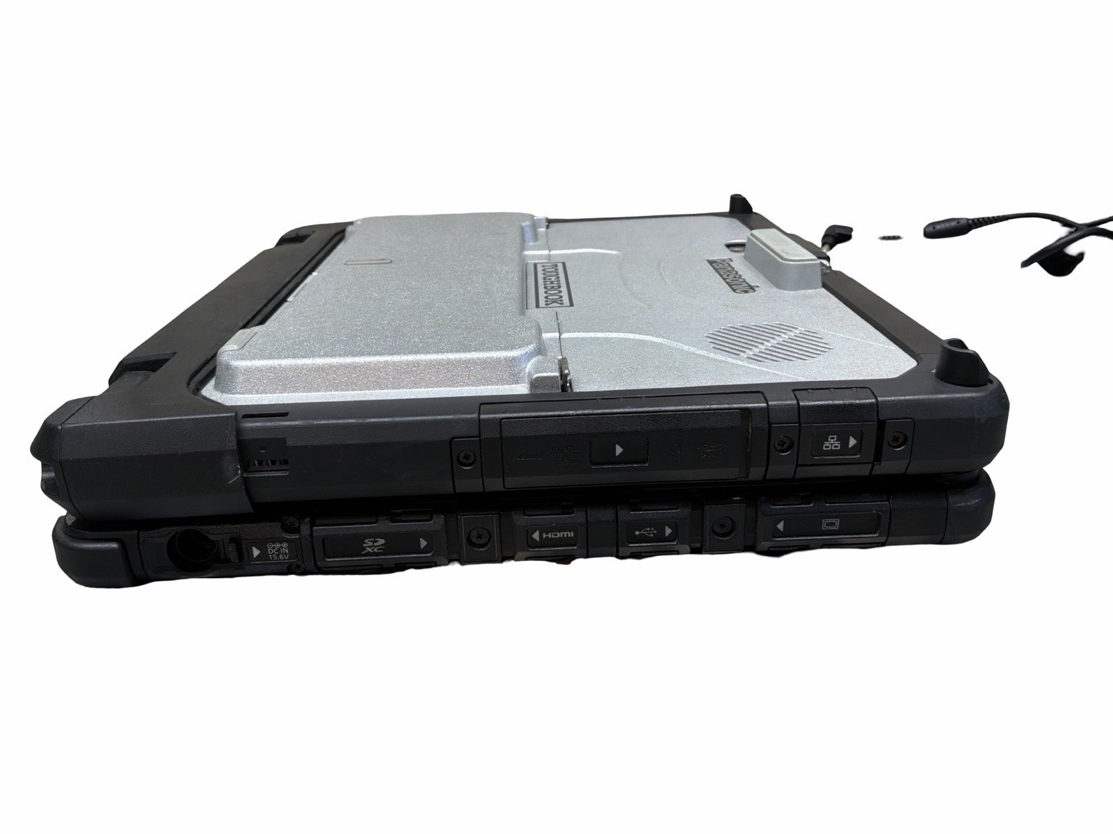 Panasonic Toughbook CF-33 i5-6TH GEN 2.4GHz 8GB RAM TOUCH For Parts SEE DETAILS
