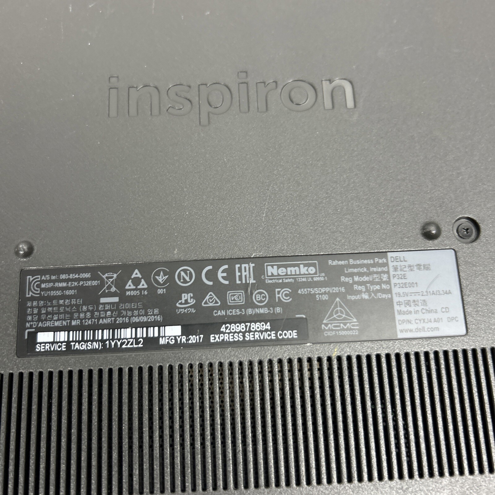Dell Inspiron 5000 Series 5765 17.3″ Laptop AMD Radeon R5 2.4GHz 8GB RAM 1TB HDD