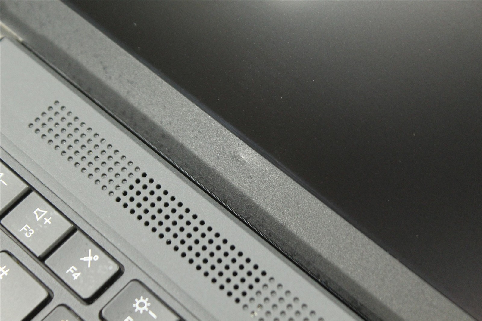 Lenovo ThinkPad T14 Gen 3 14″ Touch i5-1245U 1.6GHz 256GB SSD 16GB RAM W11H