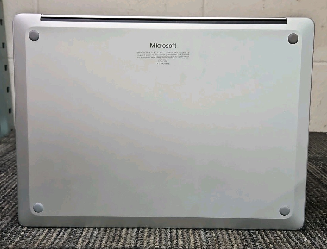 Microsoft 2037 Surface Laptop Snapdragon X Elite 16GB Go RAM GT RAM 512GB
