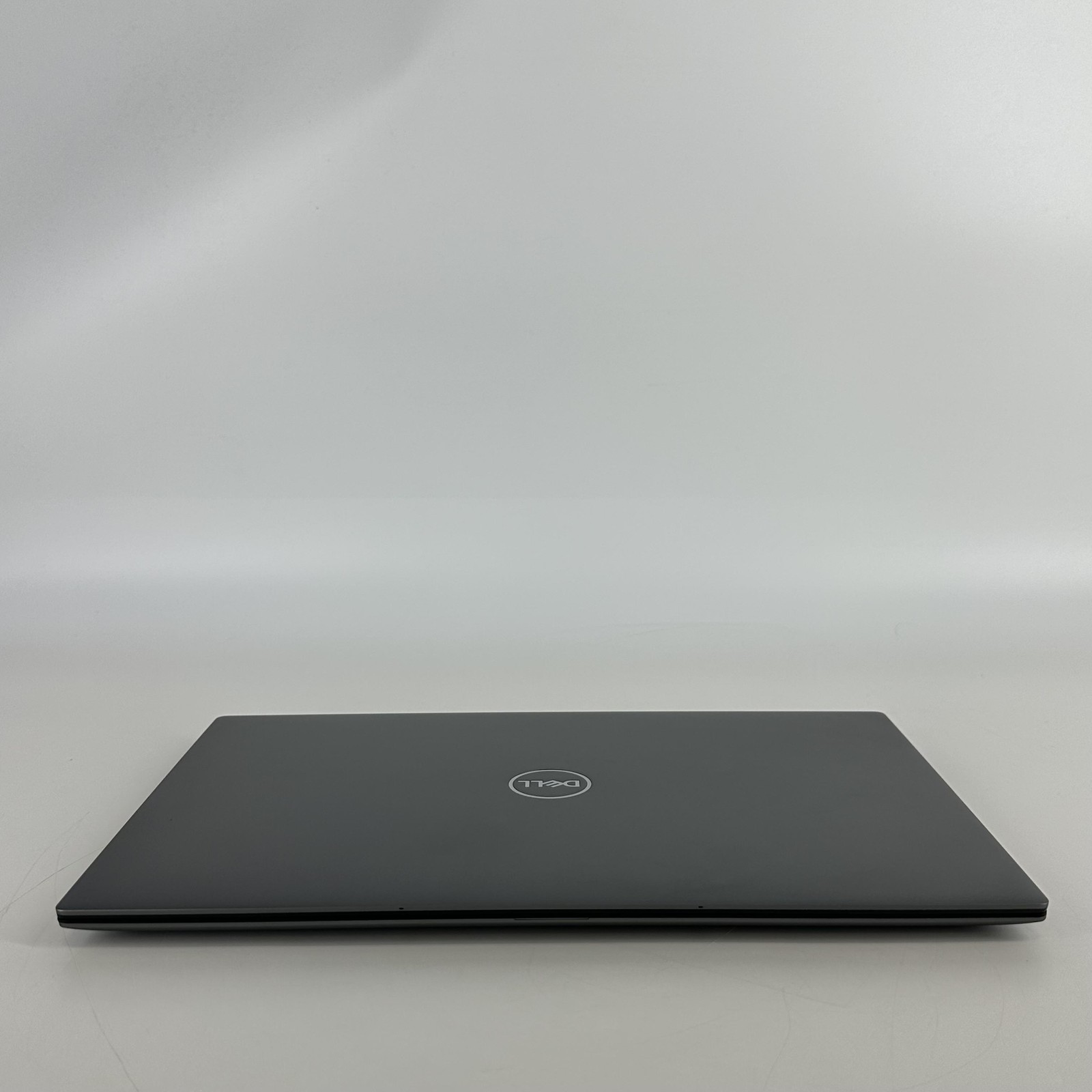 Dell Precision 5570 15.6 FHD+ 2.3 GHz i7-12700H 32GB 1TB/512GB NVIDIA RTX A1000