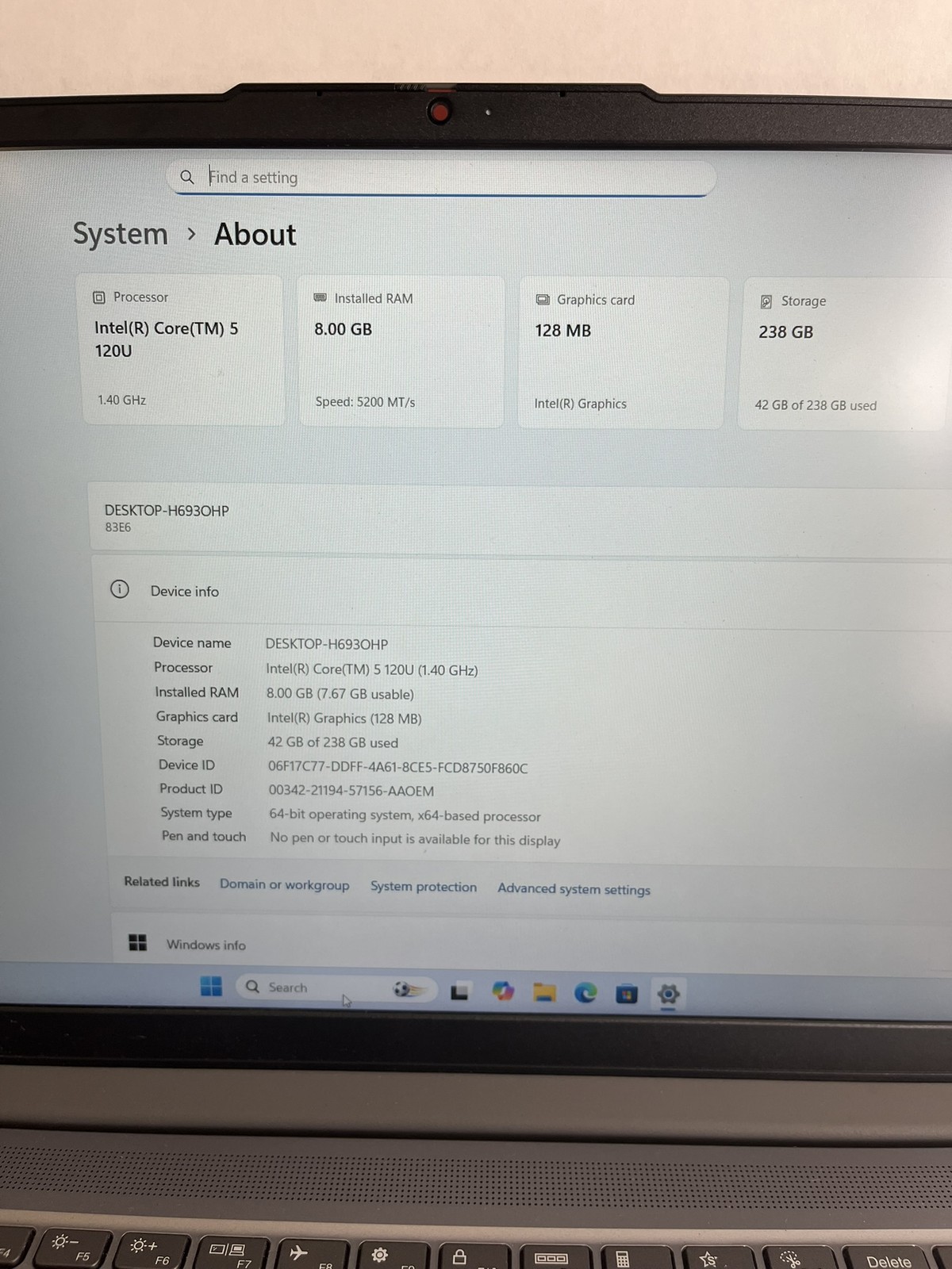 Ideapad Slim 3 15IRU9 15.6in FHD Intel Core 5 120U 1.4GHz 8GB RAM 256GB SSD