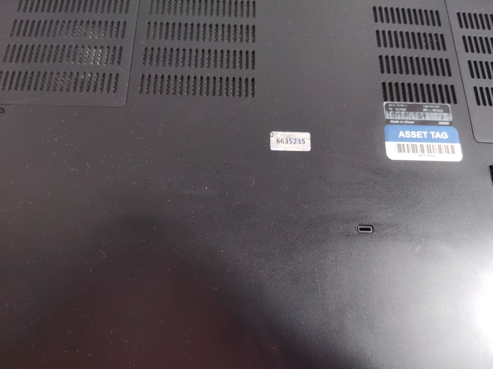 Lenovo ThinkPad P53 15.6″ i7-9750H 2.6GHz 16GB RAM 512GB Win 11 Pro T1000