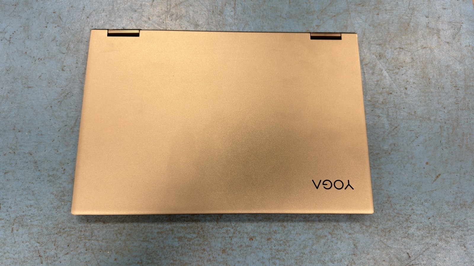 Lenovo Yoga 730-15IKB SMP1ECBLT (Grade C)