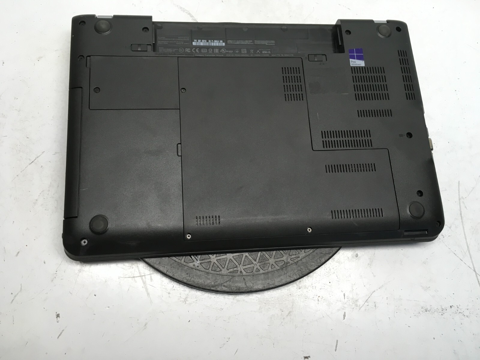 Lenovo ThinkPad E550 Intel Core i3-4005U 1.70GHz 8GB NO HDD