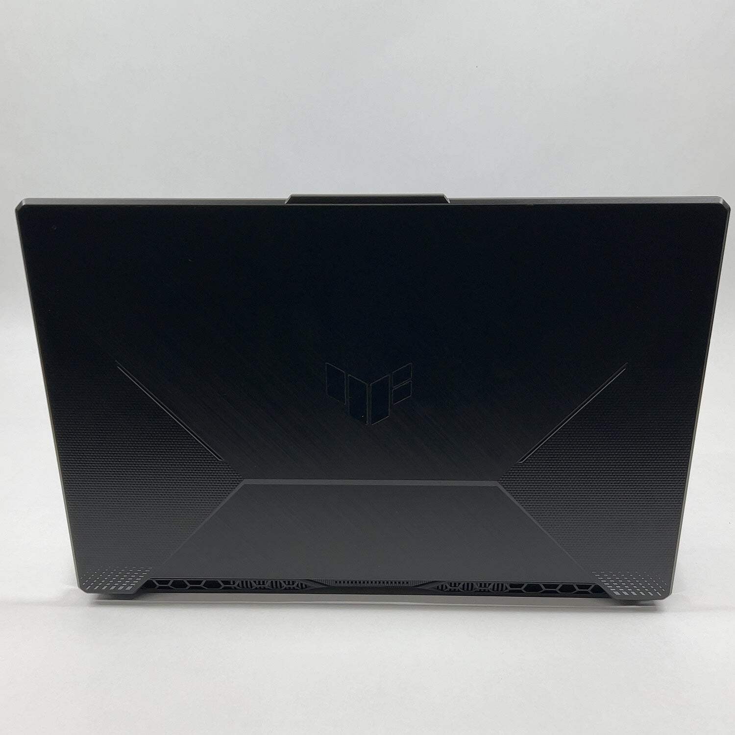 Asus TUF A17 15.6″ Ryzen 7 7435HS 3.1GHz 8GB RAM 512GB SSD GeForce RTX 2050