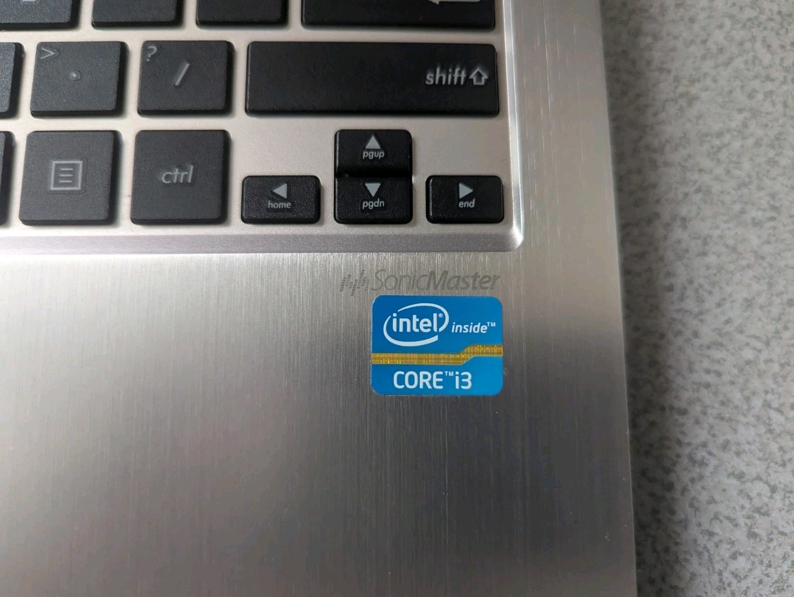 ASUS S200E 11.6in. (500GB, Intel Core i3 3rd Gen., 1.8GHz, 4GB) Notebook/Laptop