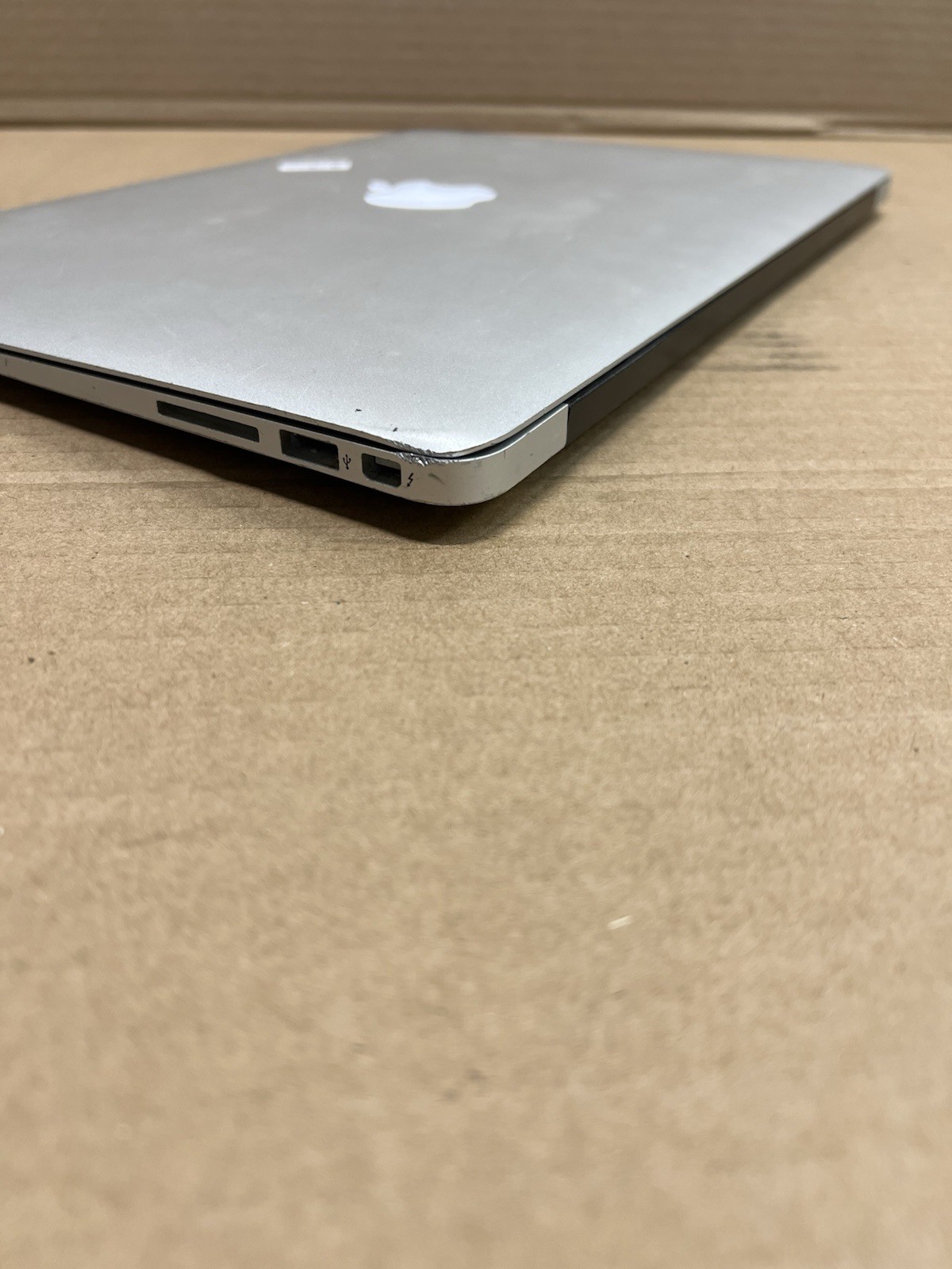 Lot of 6 Apple MacBook Pro Air i5 Core2Duo 4-8GB RAM Laptops