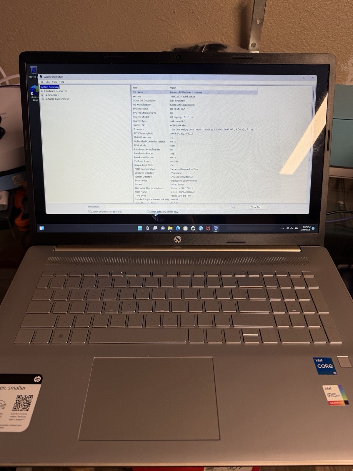 HP 17 Laptop Pre-Owned 17.3″ Core i5-1155G7 8GB 512GB SSD Iris Xe Graphics