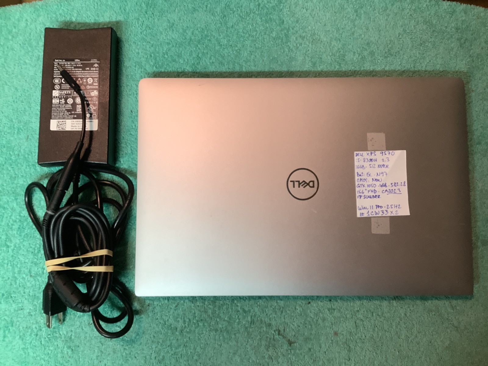 Dell XPS 9570 Gaming-GTX1050, i5-8300H, 16 GB – 512 GB Windows 11 Pro # 1CW33X2