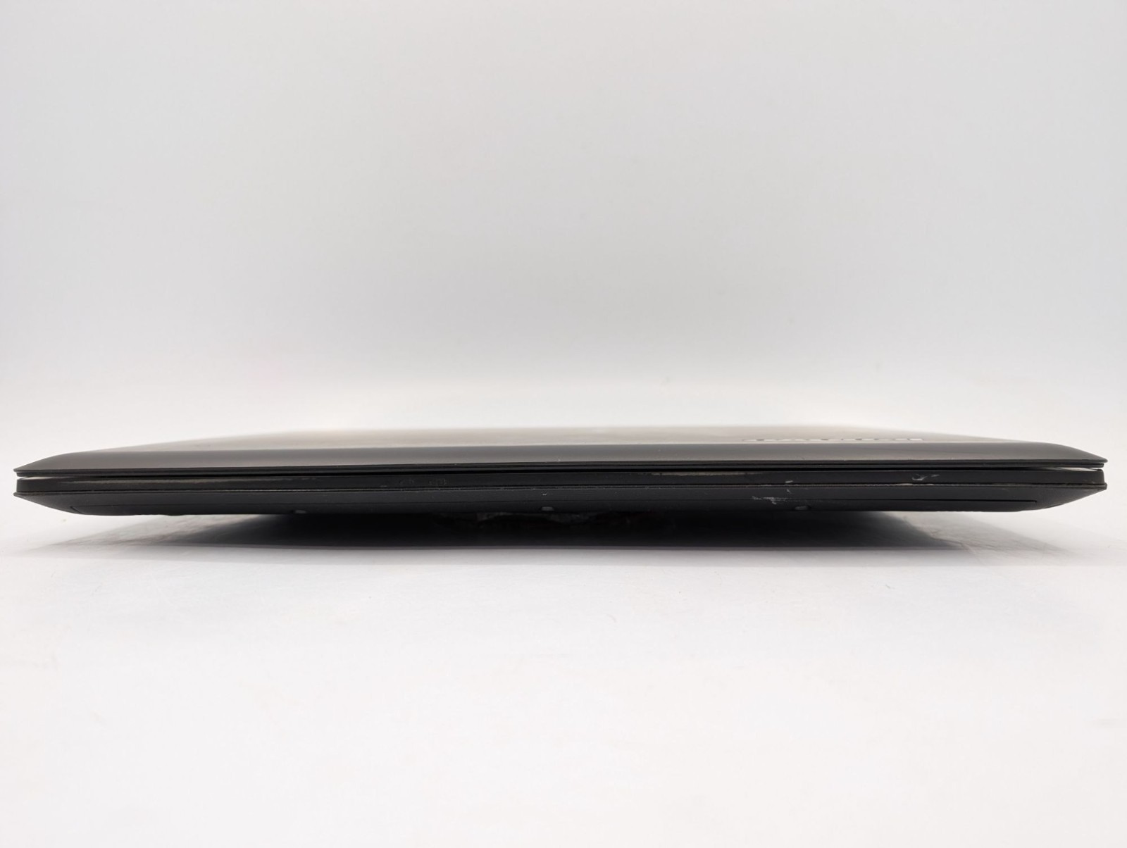 Lenovo Z50-70 15.6″ Display Intel Core i7-4510U 2.00 GHz 4GB RAM Black Laptop