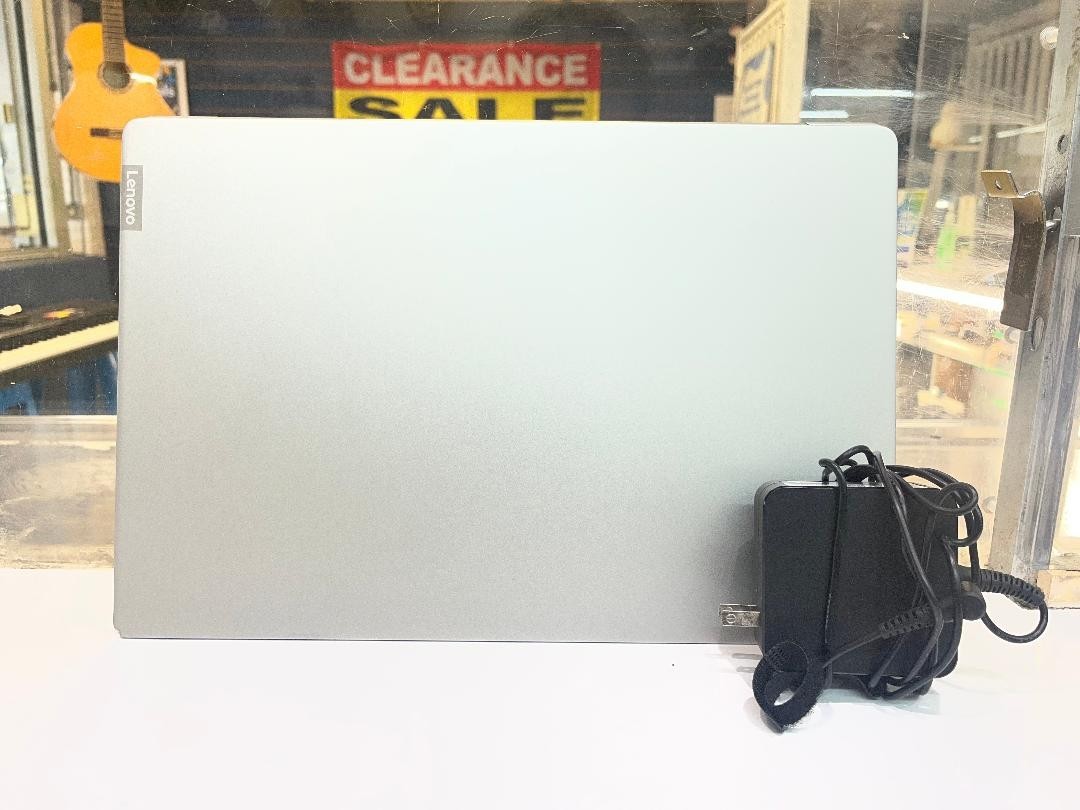 Lenovo Laptop Model 330s-15ikb