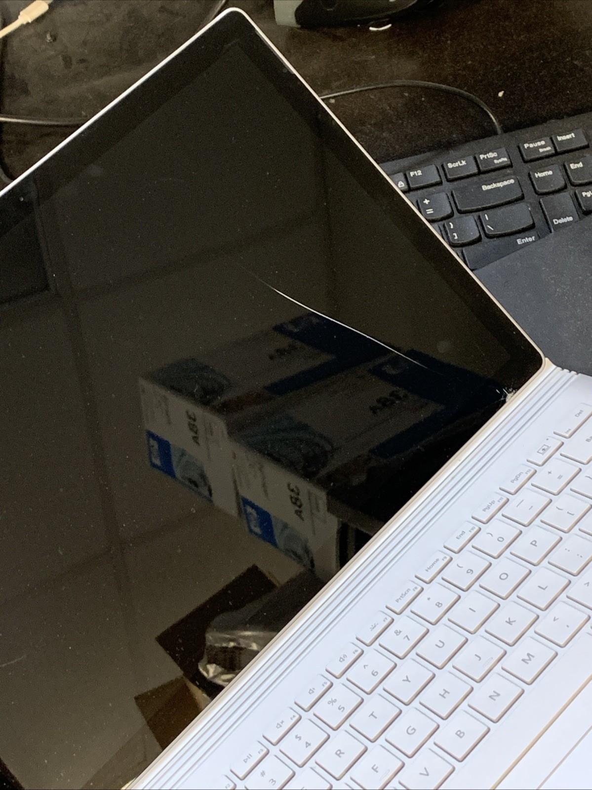 Microsoft Surface Book 2 i7-8650U 16GB RAM 512GB SSD Win11 Pro