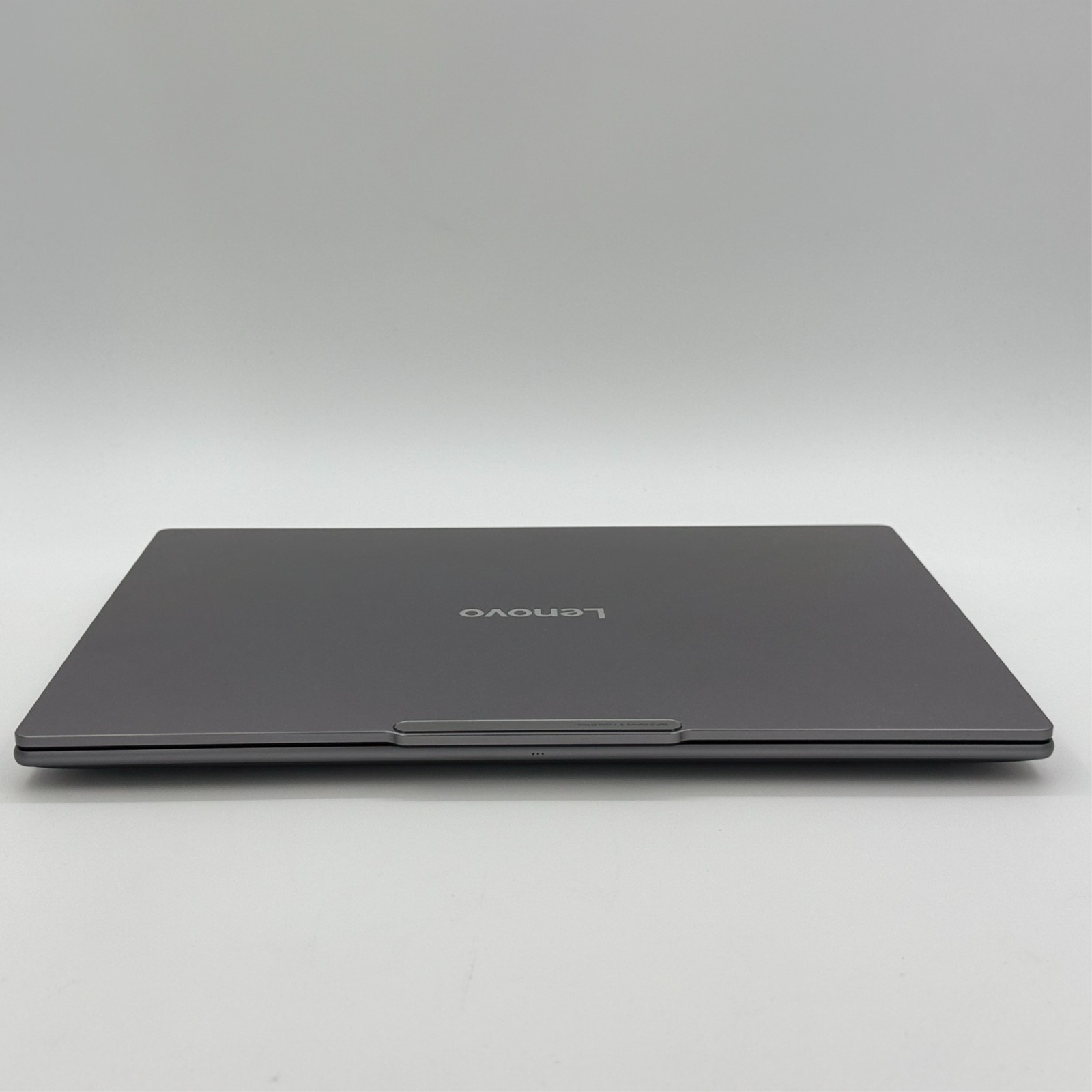 Lenovo Yoga Pro 9i 16″ 2.8K OLED Touch Ultra 9 285H RTX 5050 32GB 1TB Luna Grey