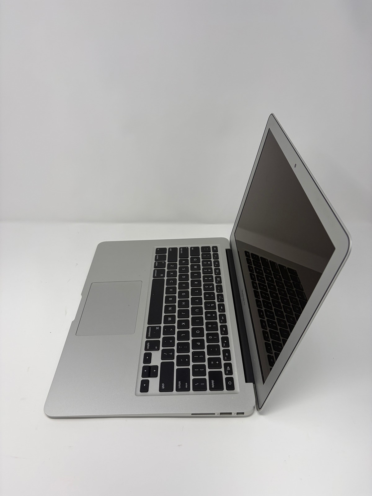 Apple MacBook Air i5-4250U 8GB RAM 256 GB SSD Mid 2013