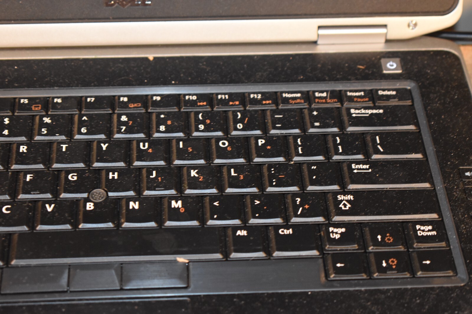 Dell Latitude E6430 Intel Core i5-3320M 4GB RAM 256GB SSD Windows 7 Pro 64-bit