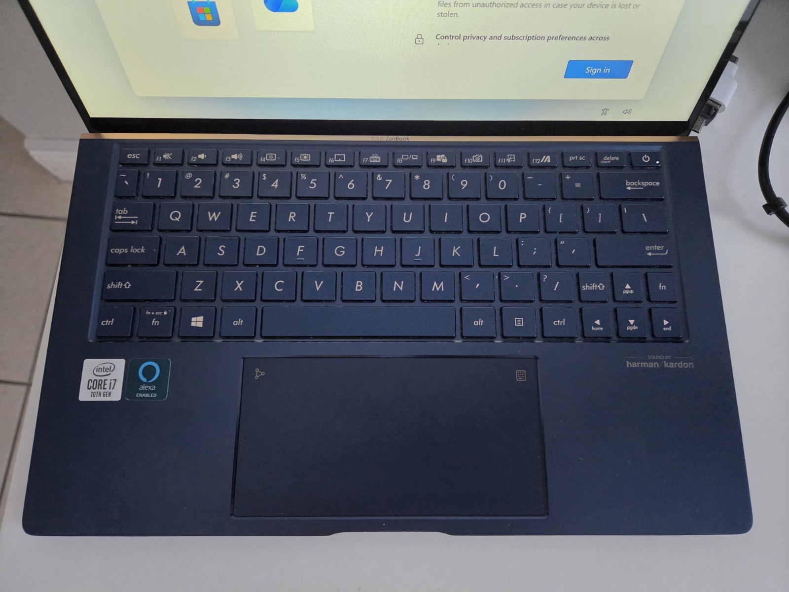 ASUS ZENBOOK 13 UX333FAC 512GB Intel Core i7-10510U 16GB