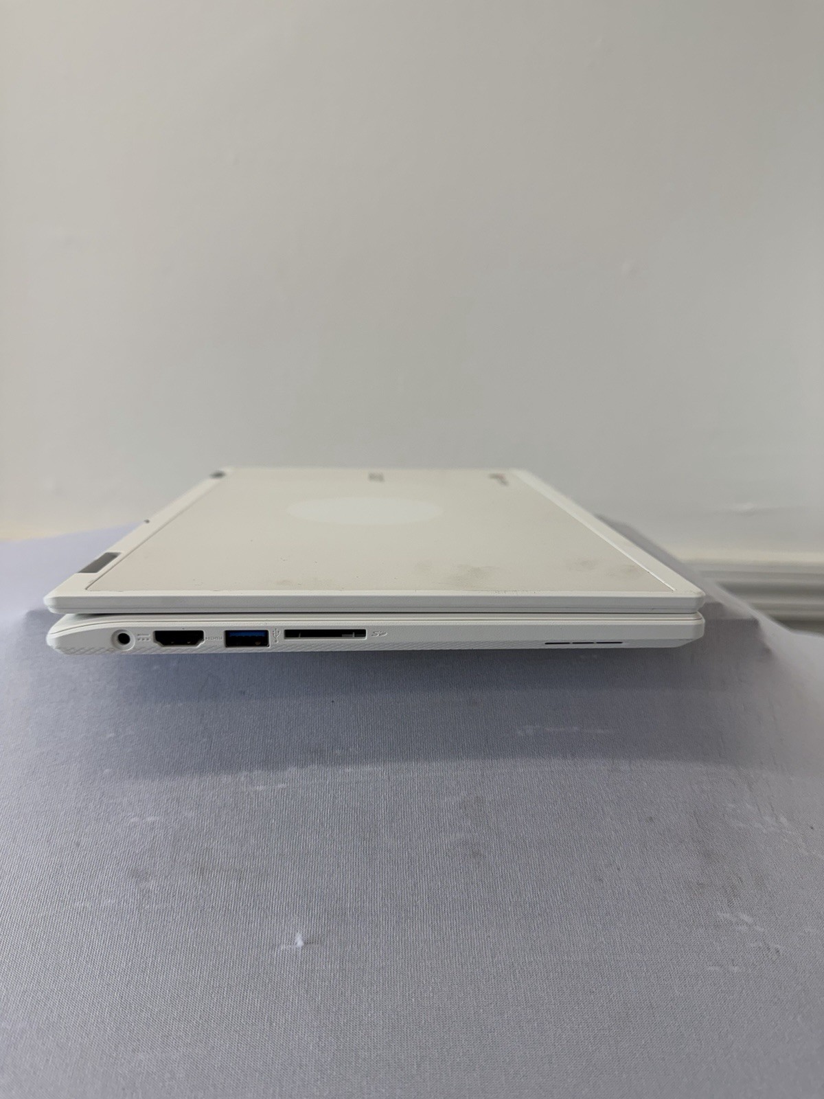 Acer Chromebook R11 CB5-132T Laptop – Good Screen – Intel Celeron N3060-Read Des