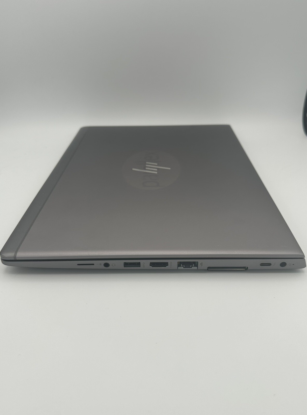 HP ZBook 14u G5 8650CPU 14” Intel Core i7-8650U 1.90 GHz 32GB RAM 1 TB SSD…