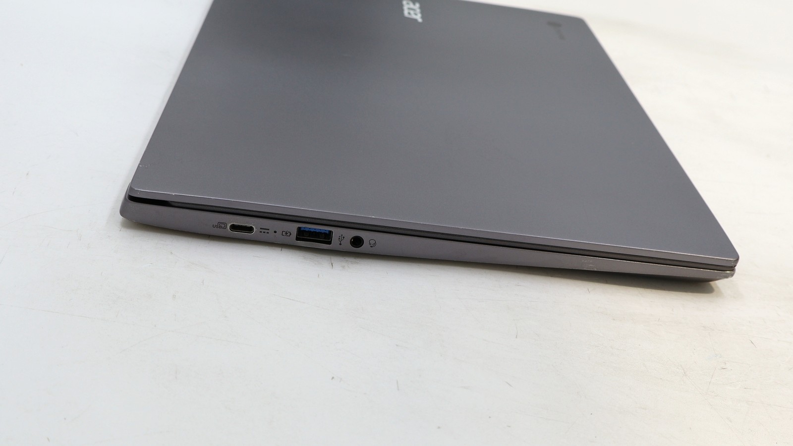 Acer CHROMEBOOK CB714-1W 14 Core i5 8GB 64GB Gray 2019