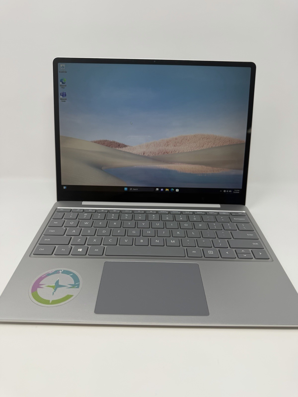 Microsoft Surface Go 1943 i5-1035G1@1.0GHz 16GB RAM 256GB SSD Win 11Pro Grade B