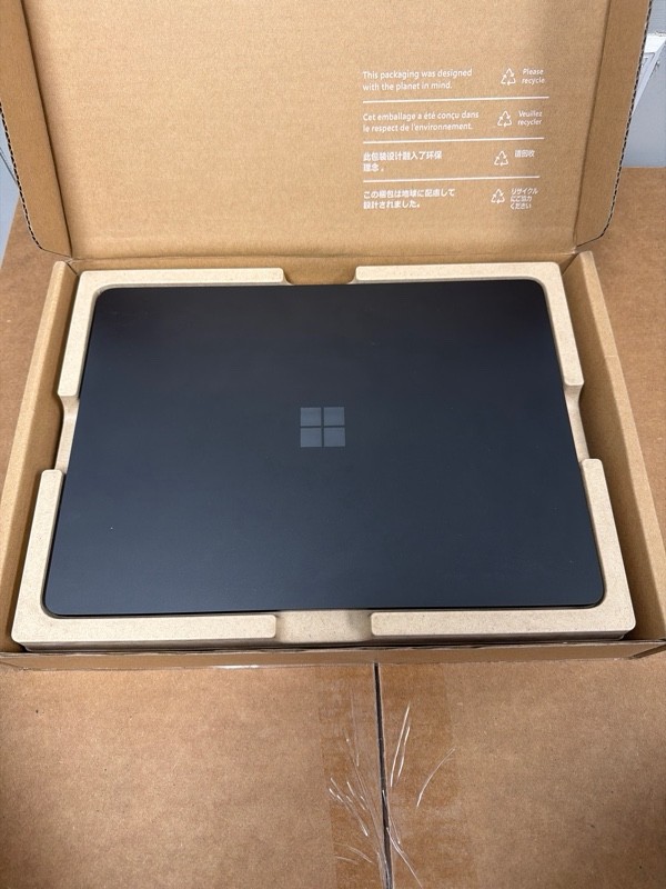 Microsoft Surface Laptop 7 Copilot+ PC 13.8″ Touch Snapdragon X Elite 16GB 512GB