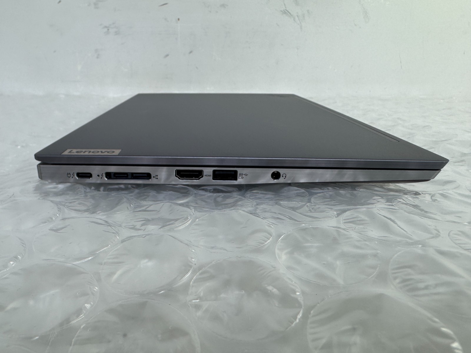 Lenovo ThinkPad T14s Gen 2 i7-1185G7 16GB 256GB SSD 14″ FHD Win 11 Pro