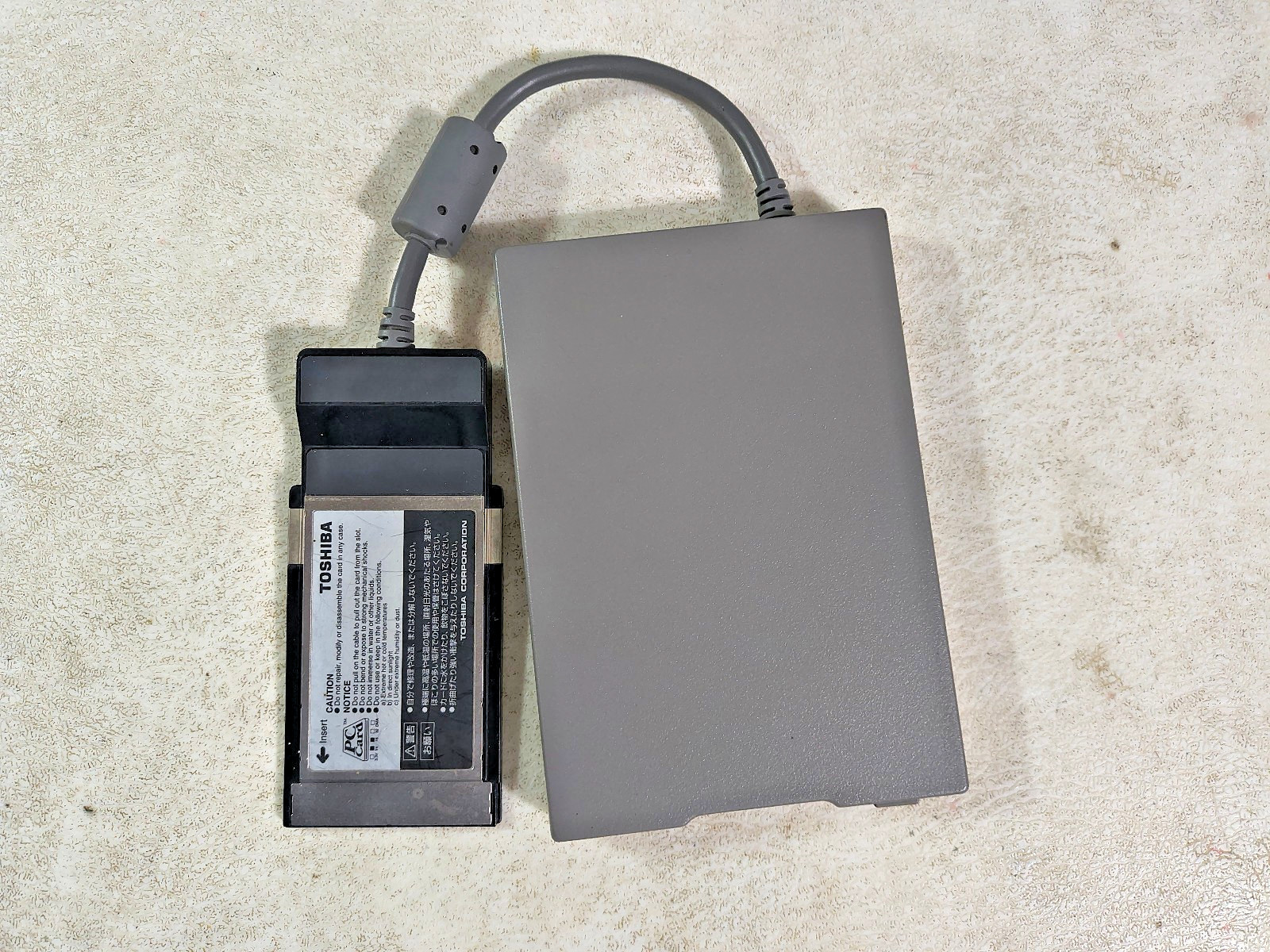 Toshiba Libretto ff1100v Intel P266MHz 96MB, 100GB HD Win2K CD-ROM Floppy RARE