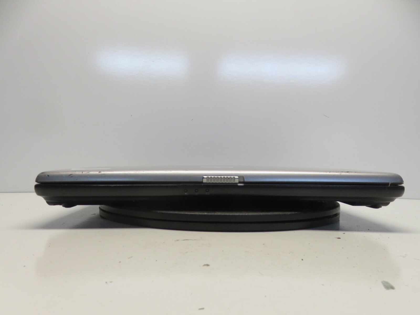 Toshiba Satellite M35X-S114 Intel Celeron M350 1.3GHz 640 KB NO HDD No Batt