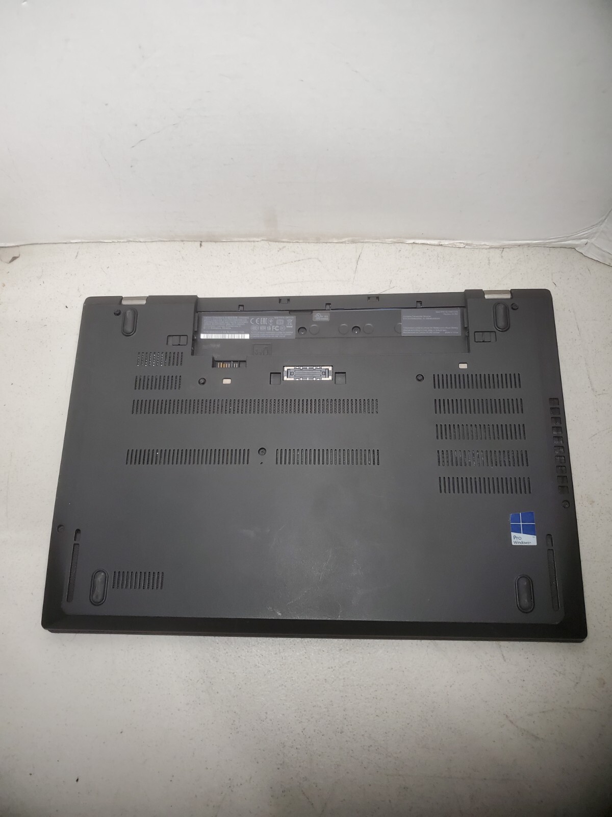 Lenovo ThinkPad T570 15.6″ i5-7200u 4GB RAM NO LCD/HDD/SSD/OS! READ! #69
