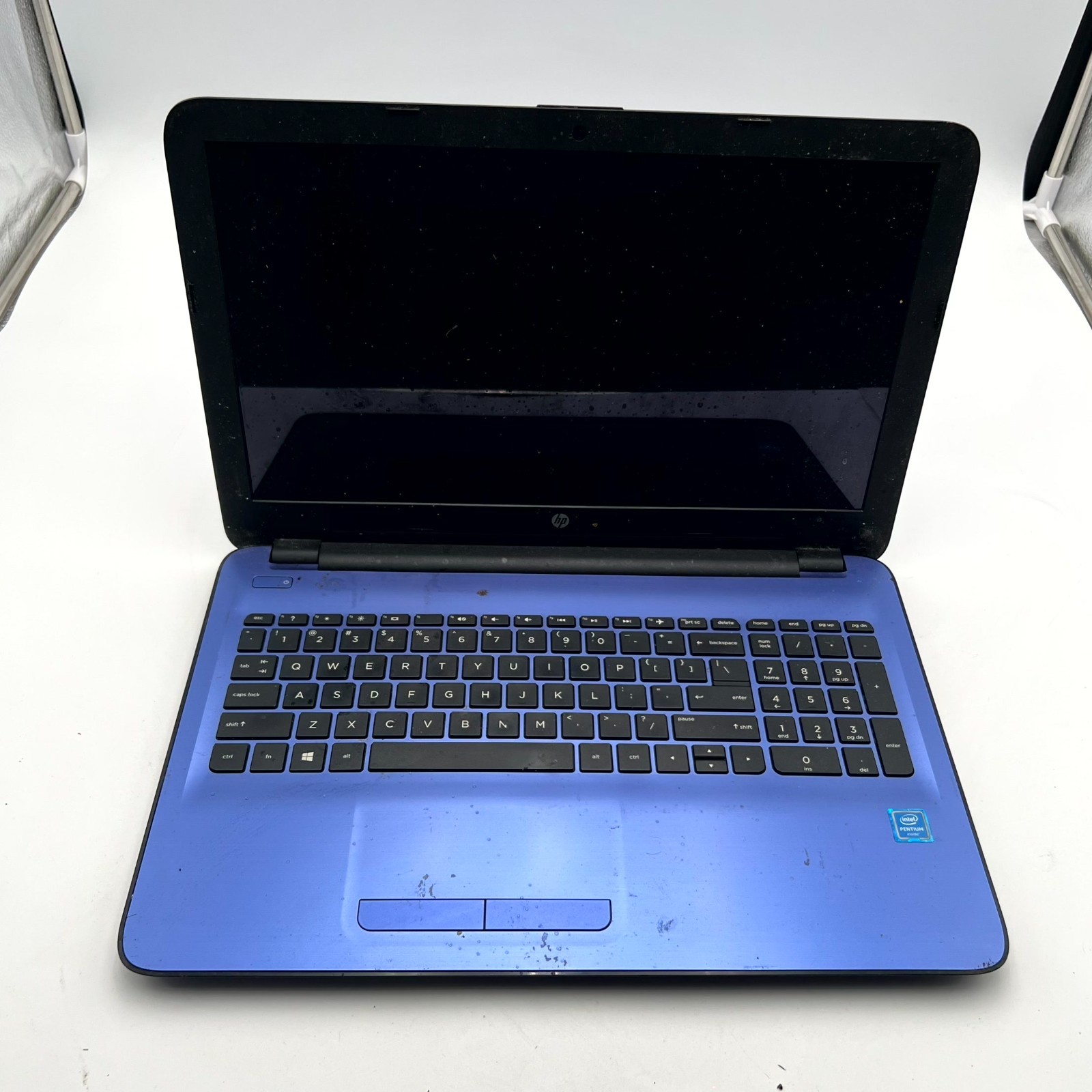 HP TPN-C125 Notebook Blue 15.6″ Screen Intel Pentium USB 3.0 – For Parts
