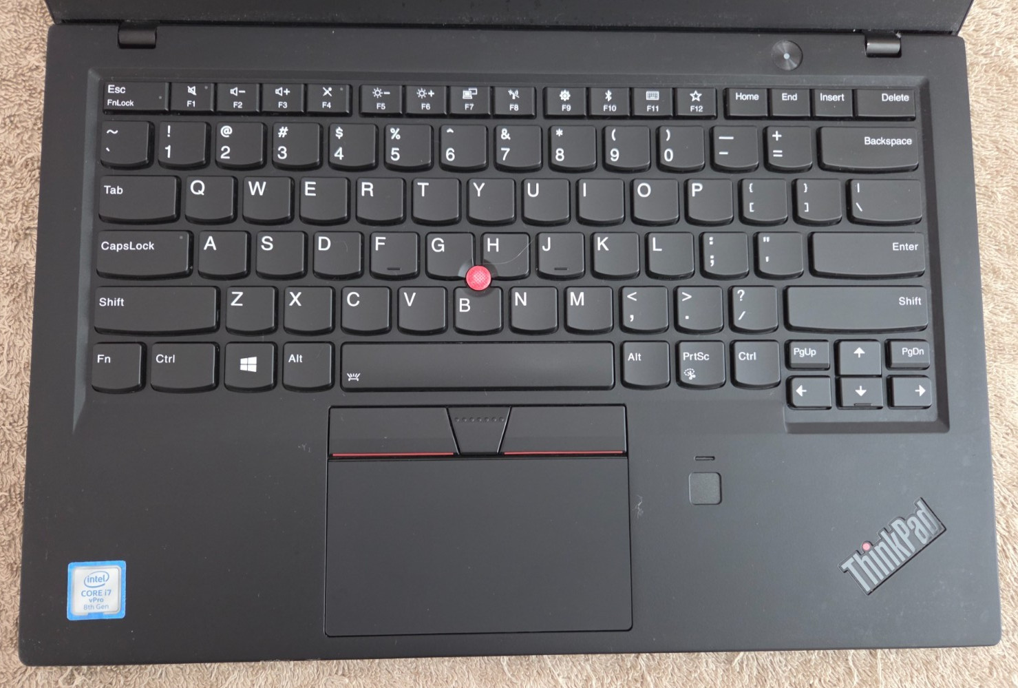 Lenovo ThinkPad X1 Carbon 6th Gen 14″ i7-8650U 256GB 16GB W11