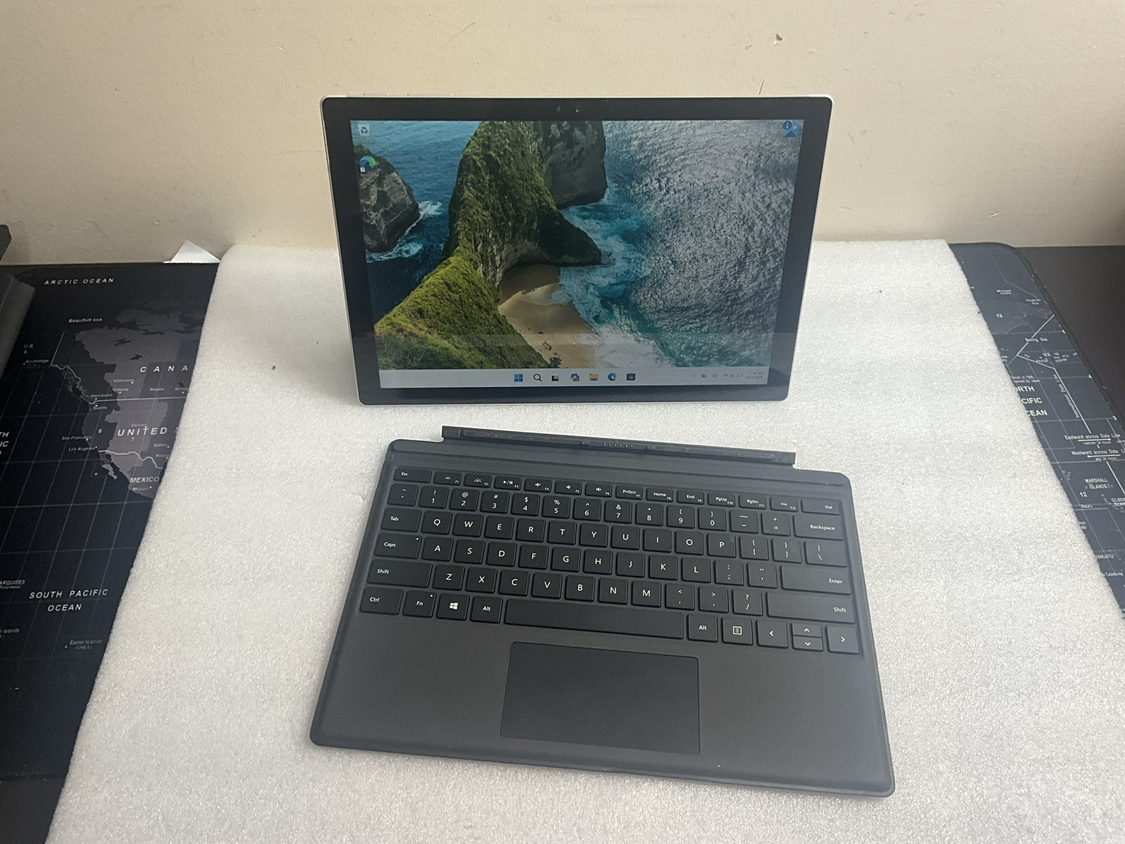 Microsoft Surface Pro 4 i7-6650U CPU @ 2.20GHz 16 GB RAM 256 GB Win 11 Pro #16