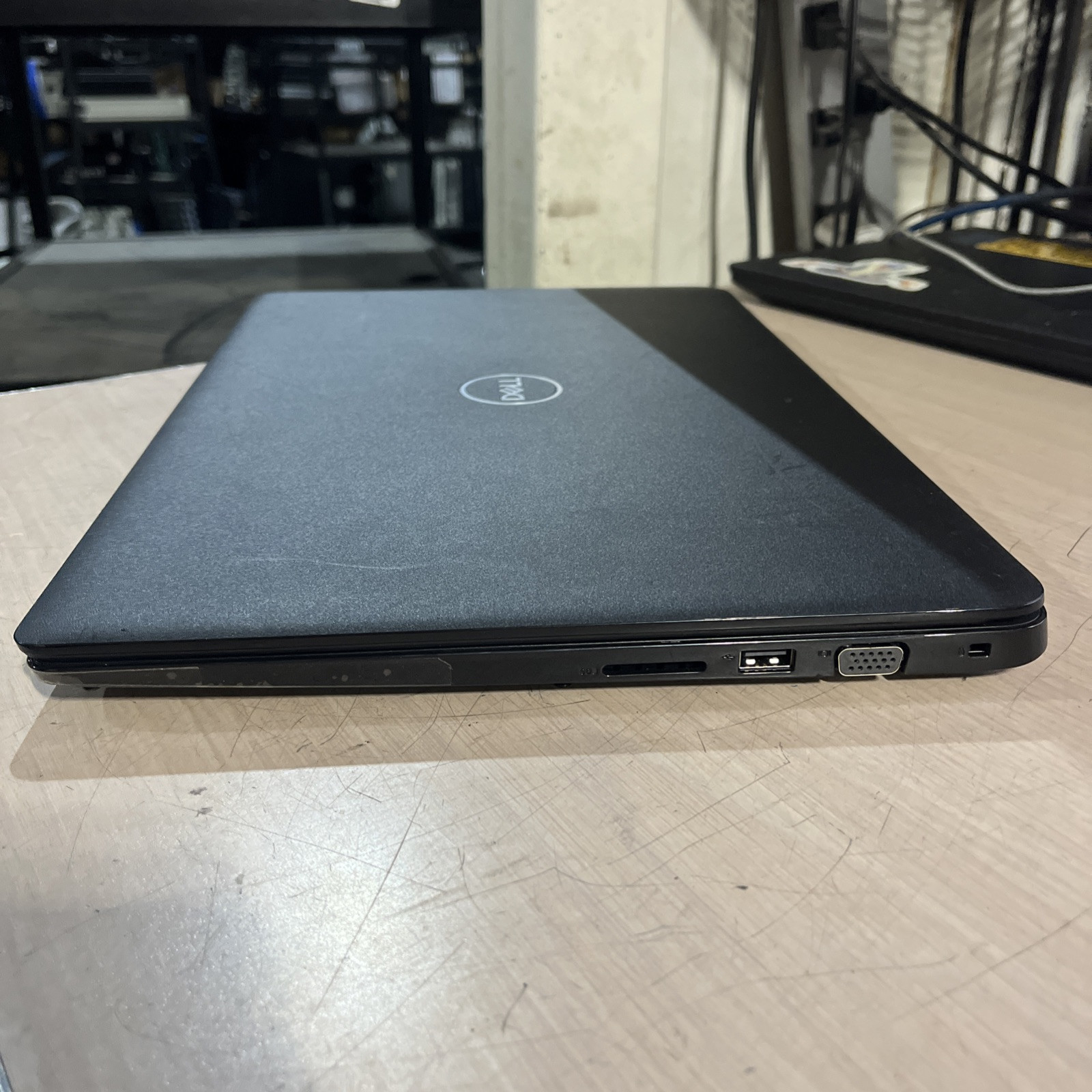 DELL LATITUDE 3500 INTEL CORE I3 8TH GEN 8GB RAM NO HD