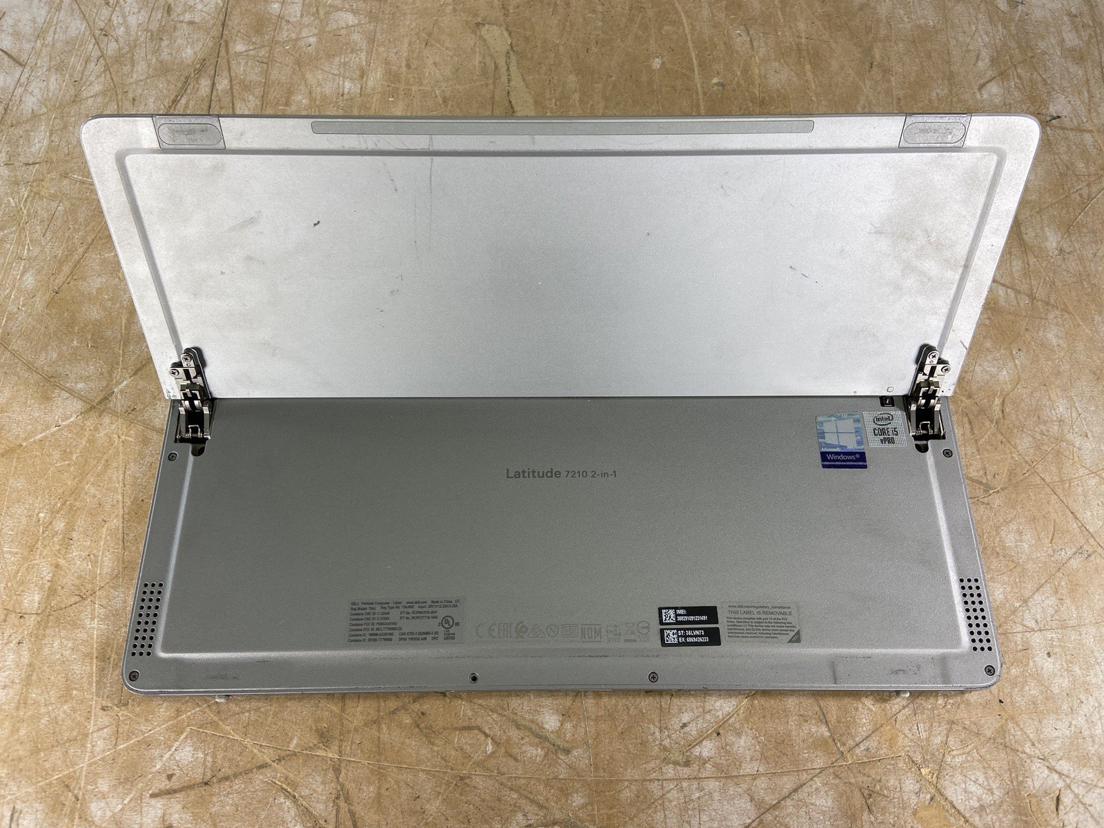 DELL LATITUDE 7210 2-IN-1 i5-10310U @ 1.70GHz, 8GB RAM, NO HDD/OS – (FOR PARTS)