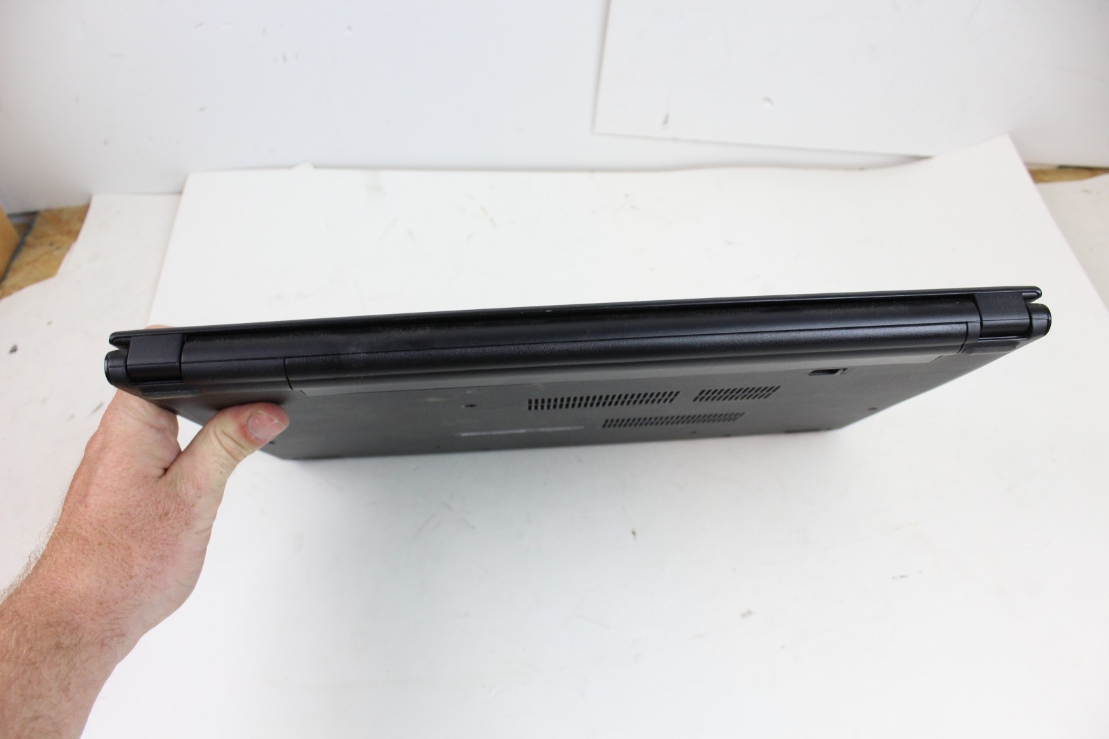BAD BAT AS IS Dell Inspiron 3567 15.6″ Intel Core i5-7200U 2.50GHz 8GB RAM 500GB