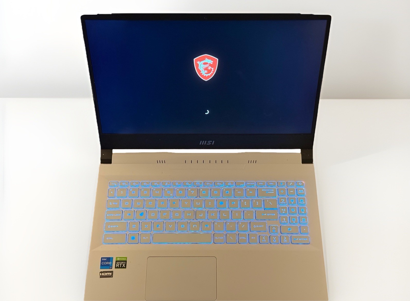 MSI Sword 15 A12UE-605 15.6” 1080p 144hz i7 12650H RTX 3060 16GB RAM 1 TB SSD