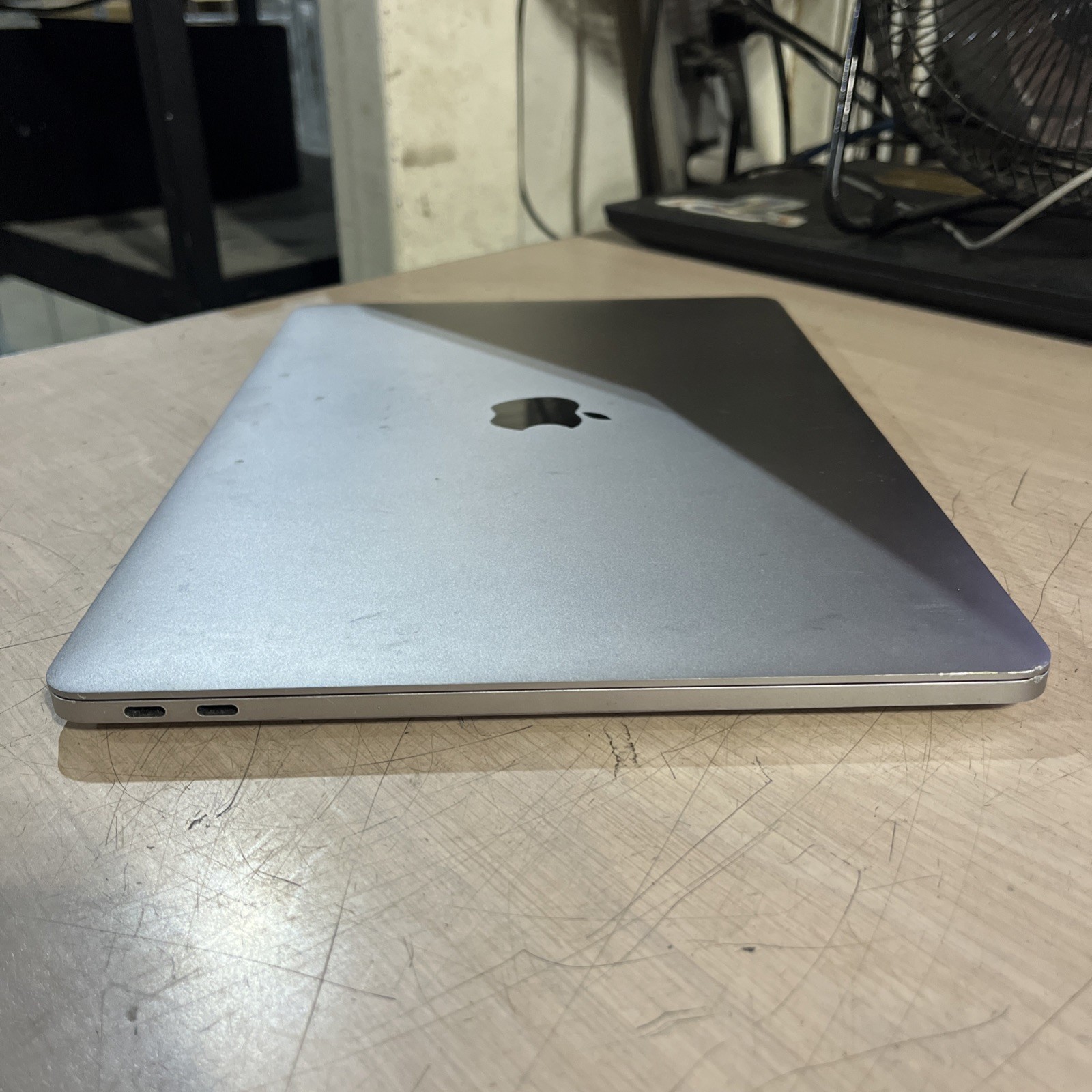 APPLE MACBOOK PRO 13″ MID-2017 CORE I5-7360U 2.3GHZ 8GB RAM NO HD