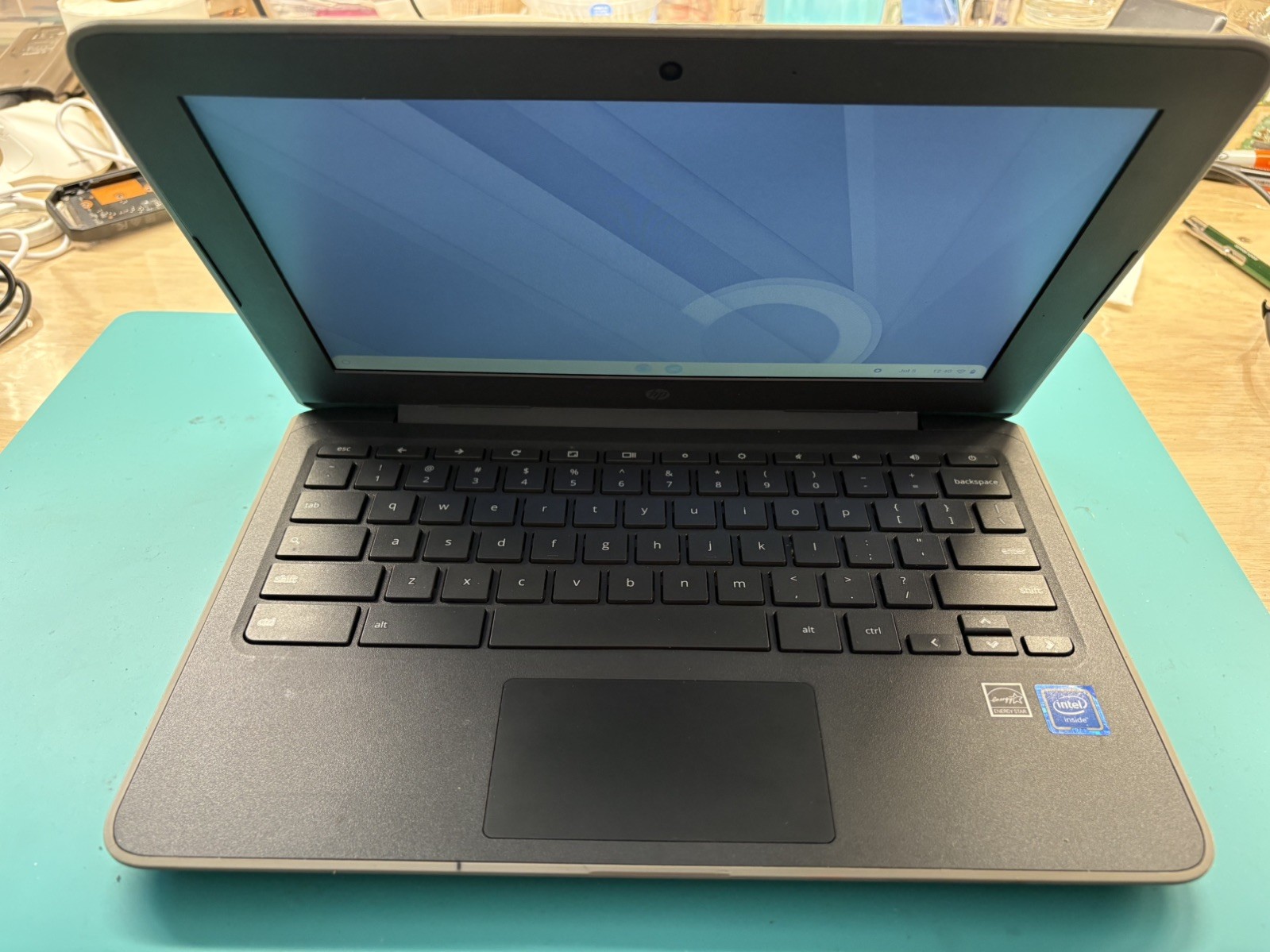HP Chromebook 11 G7 EE 11.6″ Chromebook – 1366 x 768 – Celeron N4000-4 GB RAM