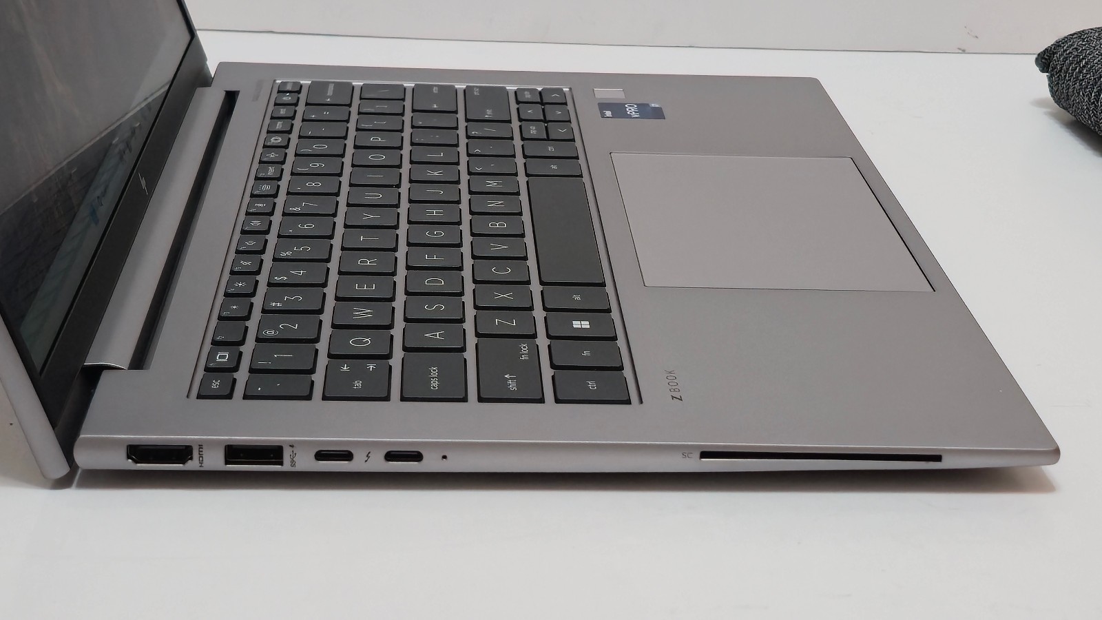 HP ZBook Firefly 14 G10 Workstation i7-1370P 32GB RAM 1 TB SSD 14″ WARRANTY