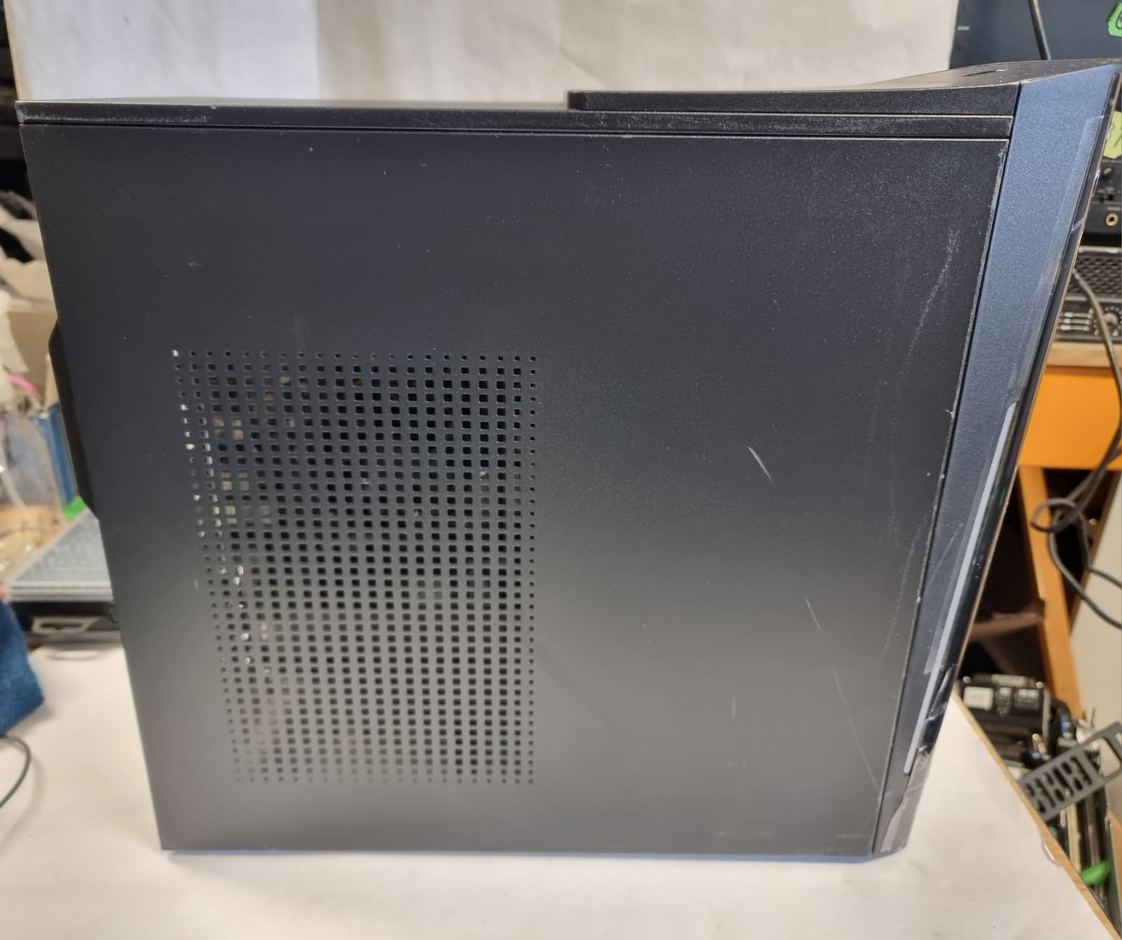 Acer Aspire TC-780-EB11 Intel Core i5-7400, 3.5 GHz, 8GB RAM, 256SSD, Win 10
